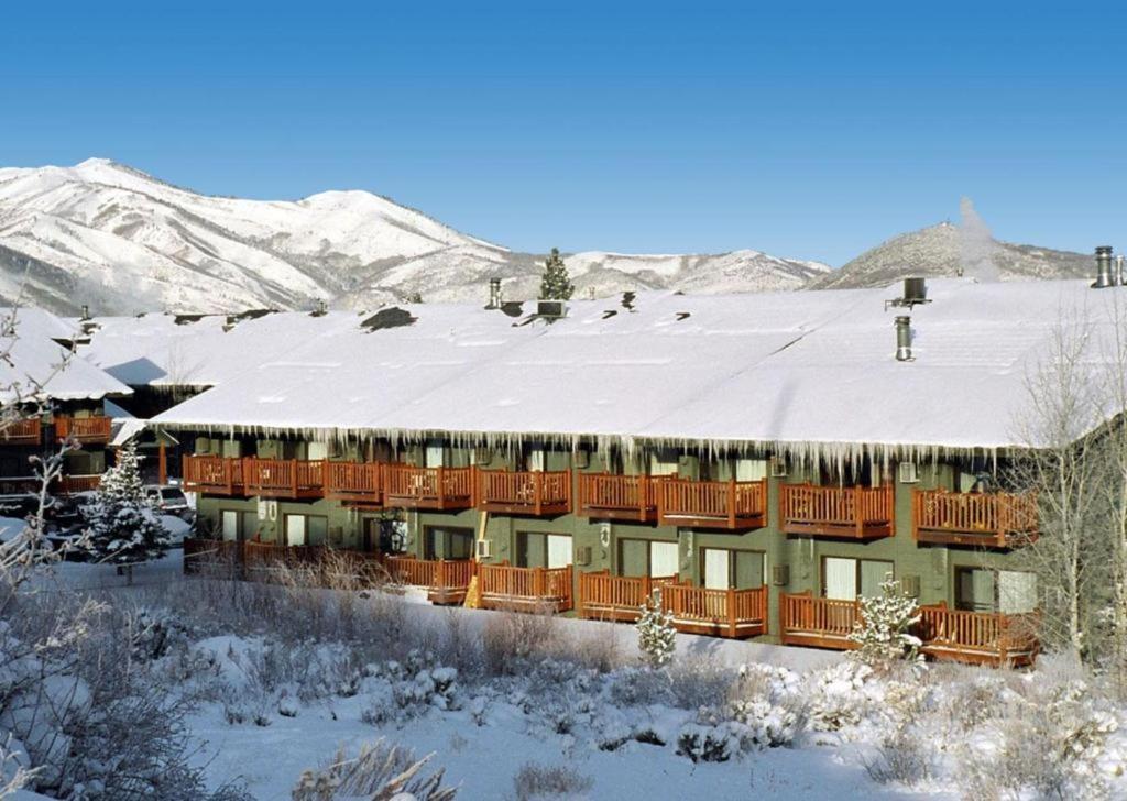 פארק סיטי Prospector Accommodations By All Seasons Resort Lodging מראה חיצוני תמונה