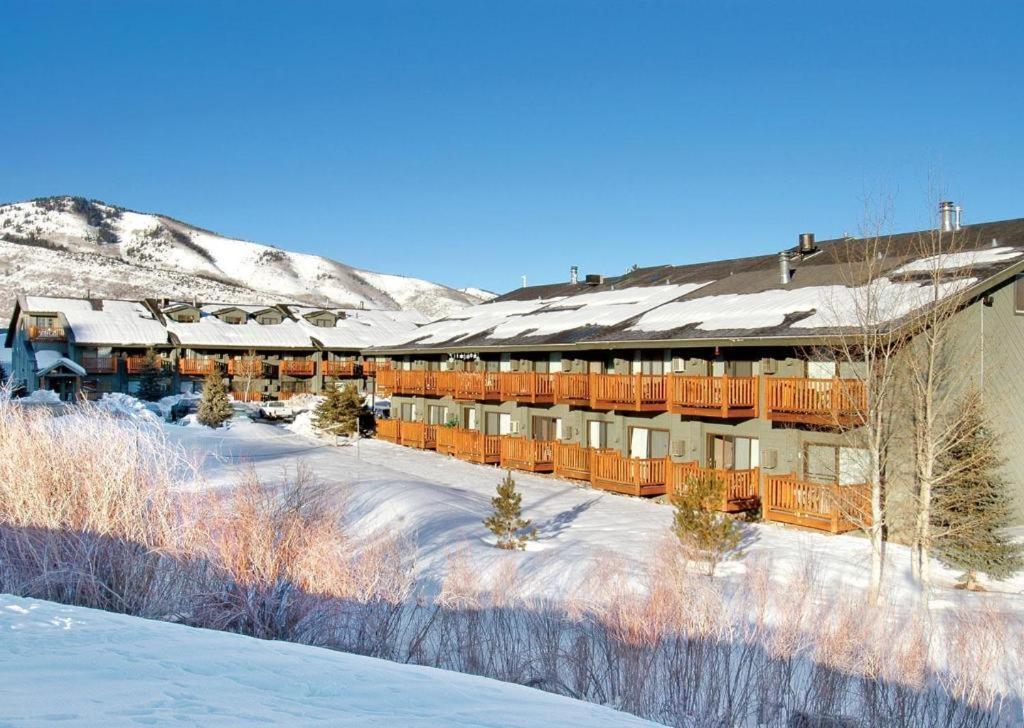פארק סיטי Prospector Accommodations By All Seasons Resort Lodging מראה חיצוני תמונה