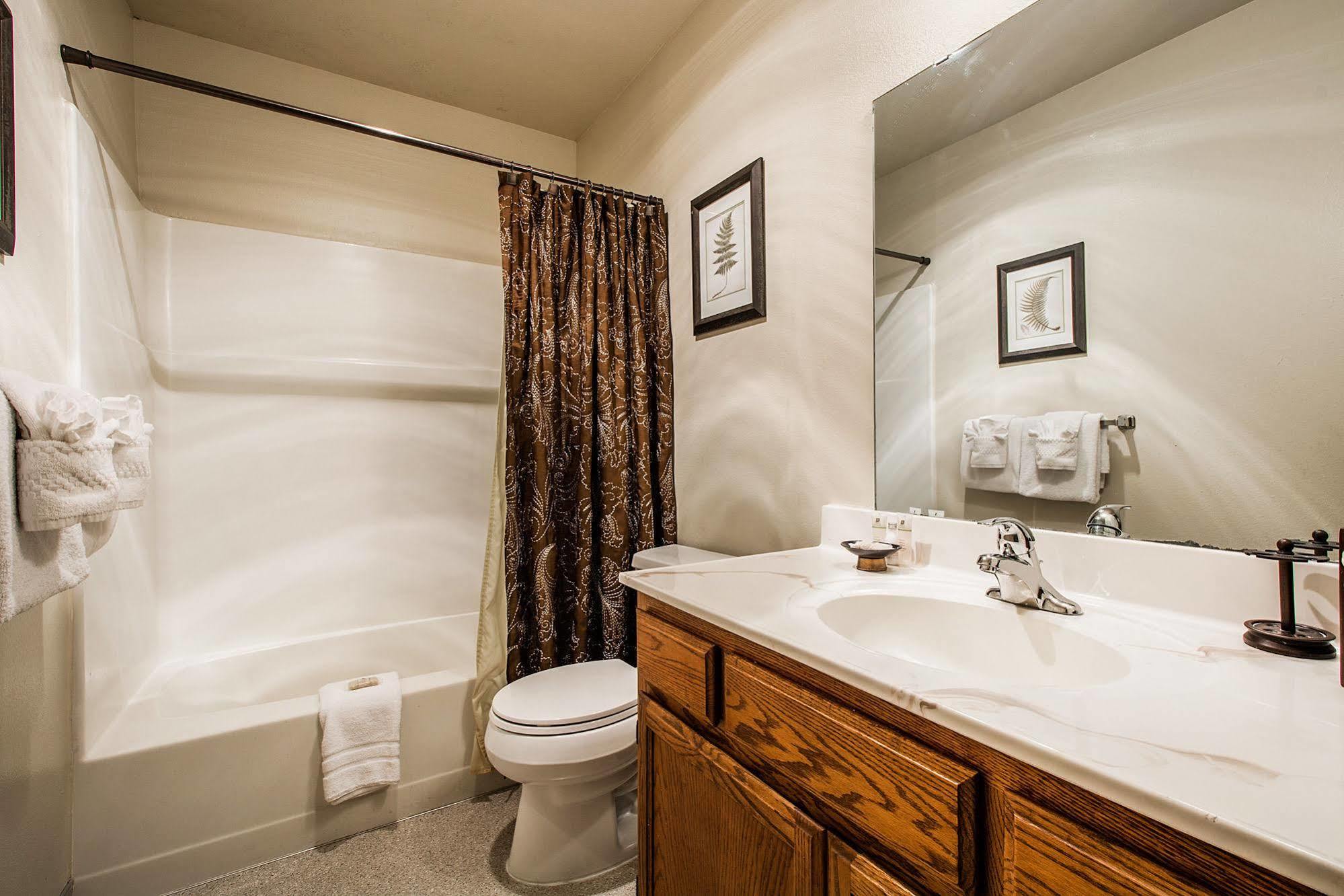 פארק סיטי Prospector Accommodations By All Seasons Resort Lodging מראה חיצוני תמונה