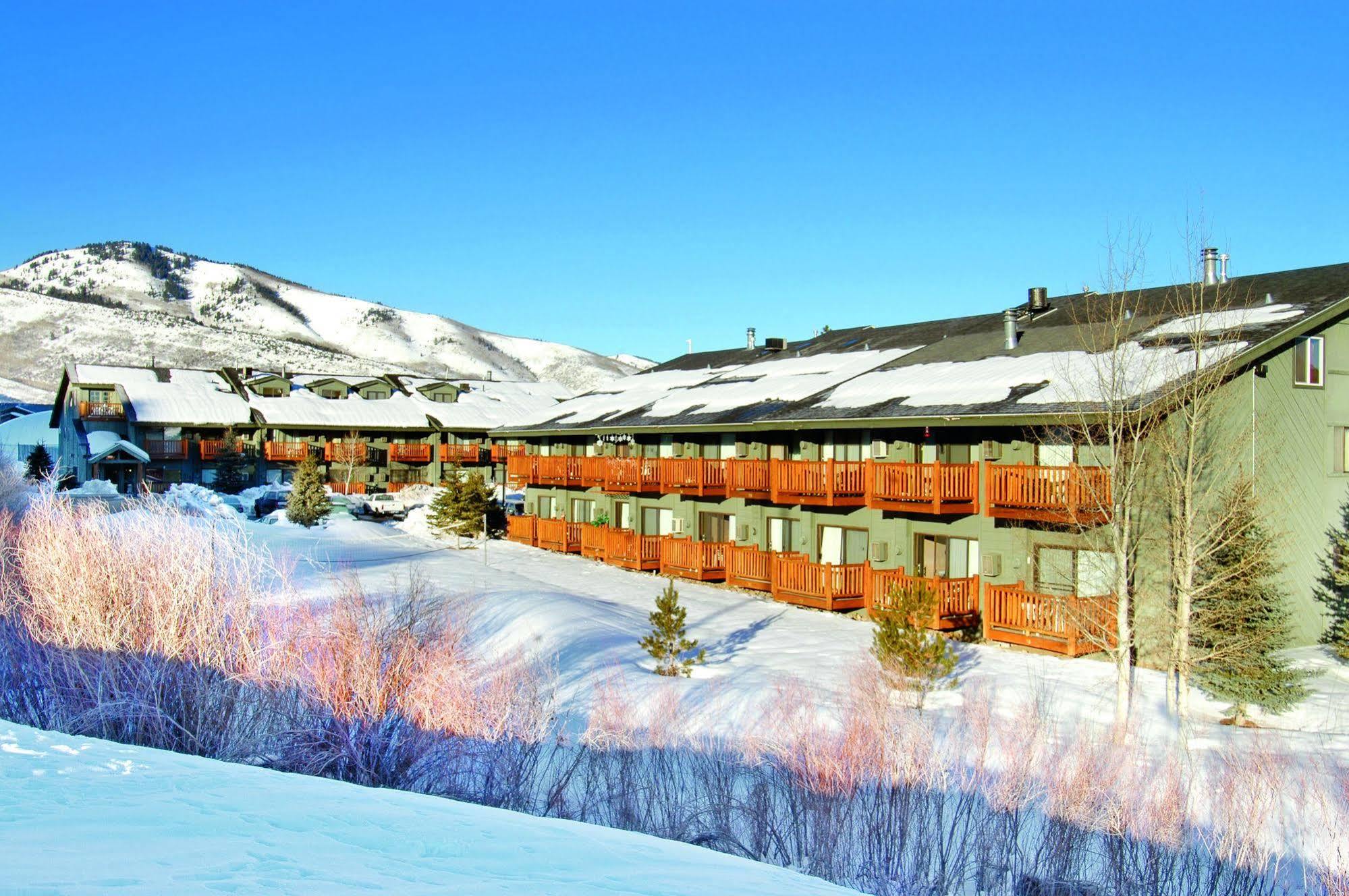 פארק סיטי Prospector Accommodations By All Seasons Resort Lodging מראה חיצוני תמונה
